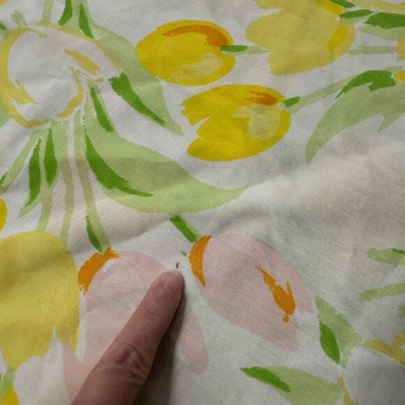 Vintage Floral Pillowcases Yellow Pink Tulip Flowers Utica USA Set Of 2 Retro - Picture 7 of 10